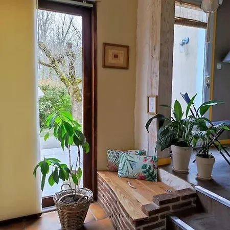 Hébergement de vacances Ahoma, Sejour Bien-etre, Calme Et Serenite.