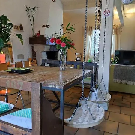 Hébergement de vacances Ahoma, Sejour Bien-etre, Calme Et Serenite. Labruguière